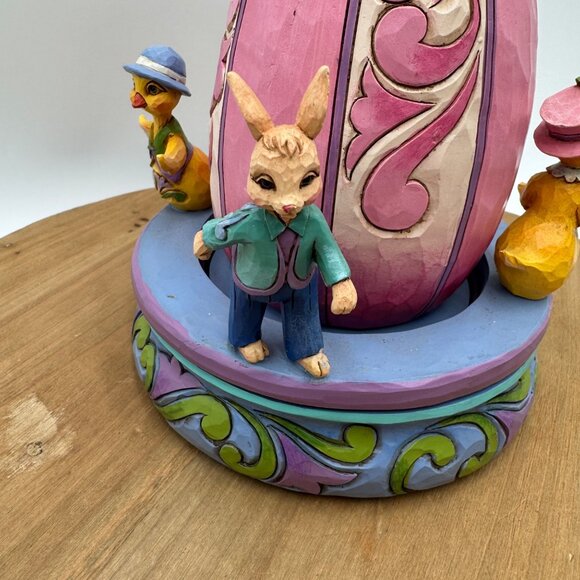 Jim Shore Egg-cited For Easter Figurine With Rotating Characters - Picture 4 of 11